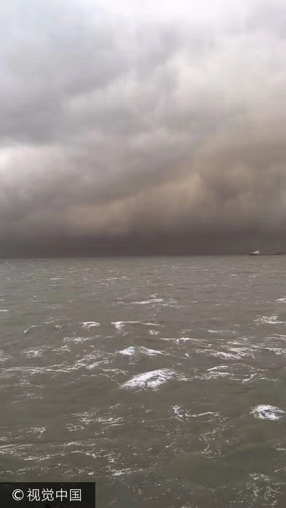 渤海秦皇島海域現(xiàn)罕見沙塵暴 船員以為遇“妖怪”