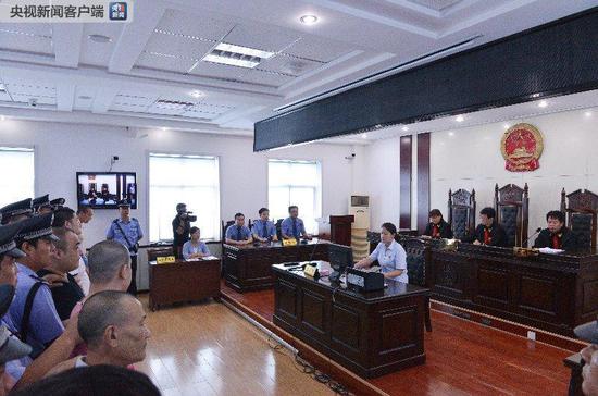一、被告人徐福起等8人尋釁滋事、妨害公務(wù)、非國家工作人員受賄案